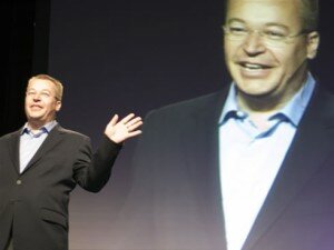 Nokia CEO Stephen Elop dementierte bereits das Gerücht, Microsoft würde an Nokia interessiert sein.